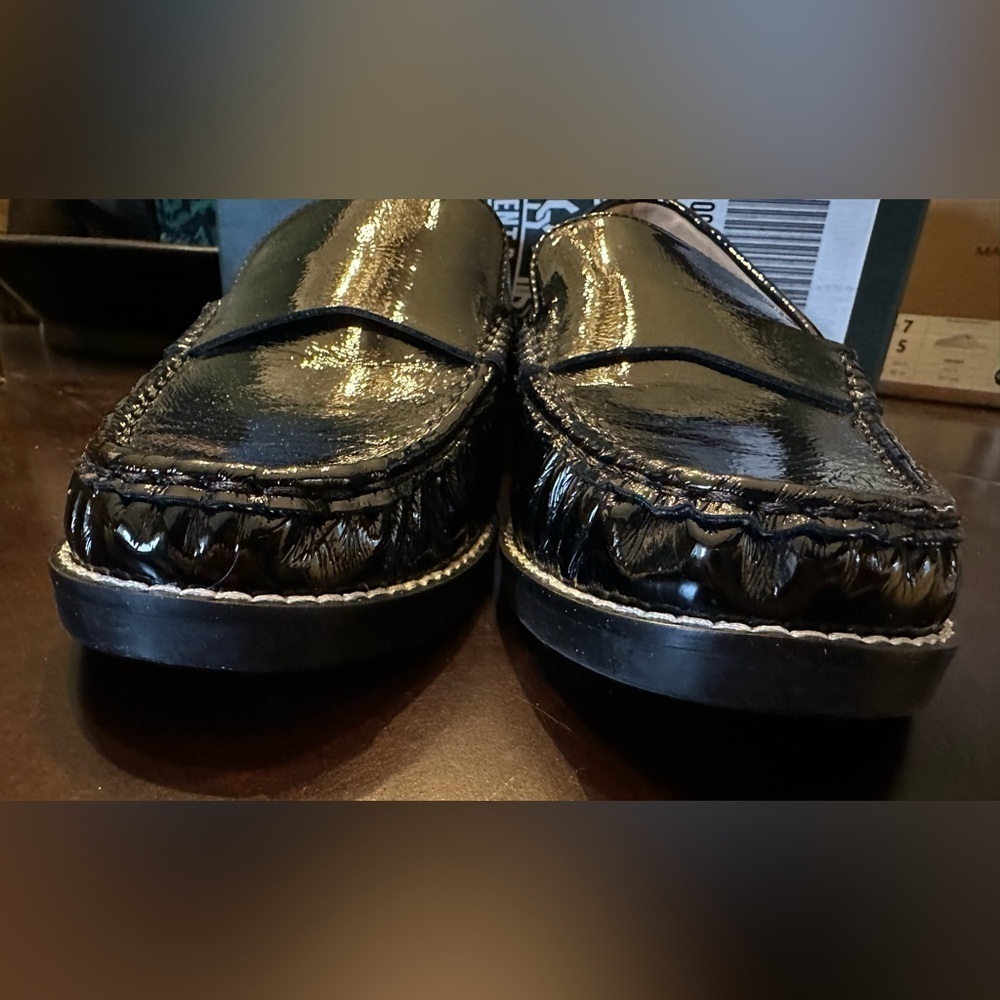 NIB Silent D x Free People Lara Loafer Sz 38 Black Patent Crinkle Vegan - Picture 9 of 13